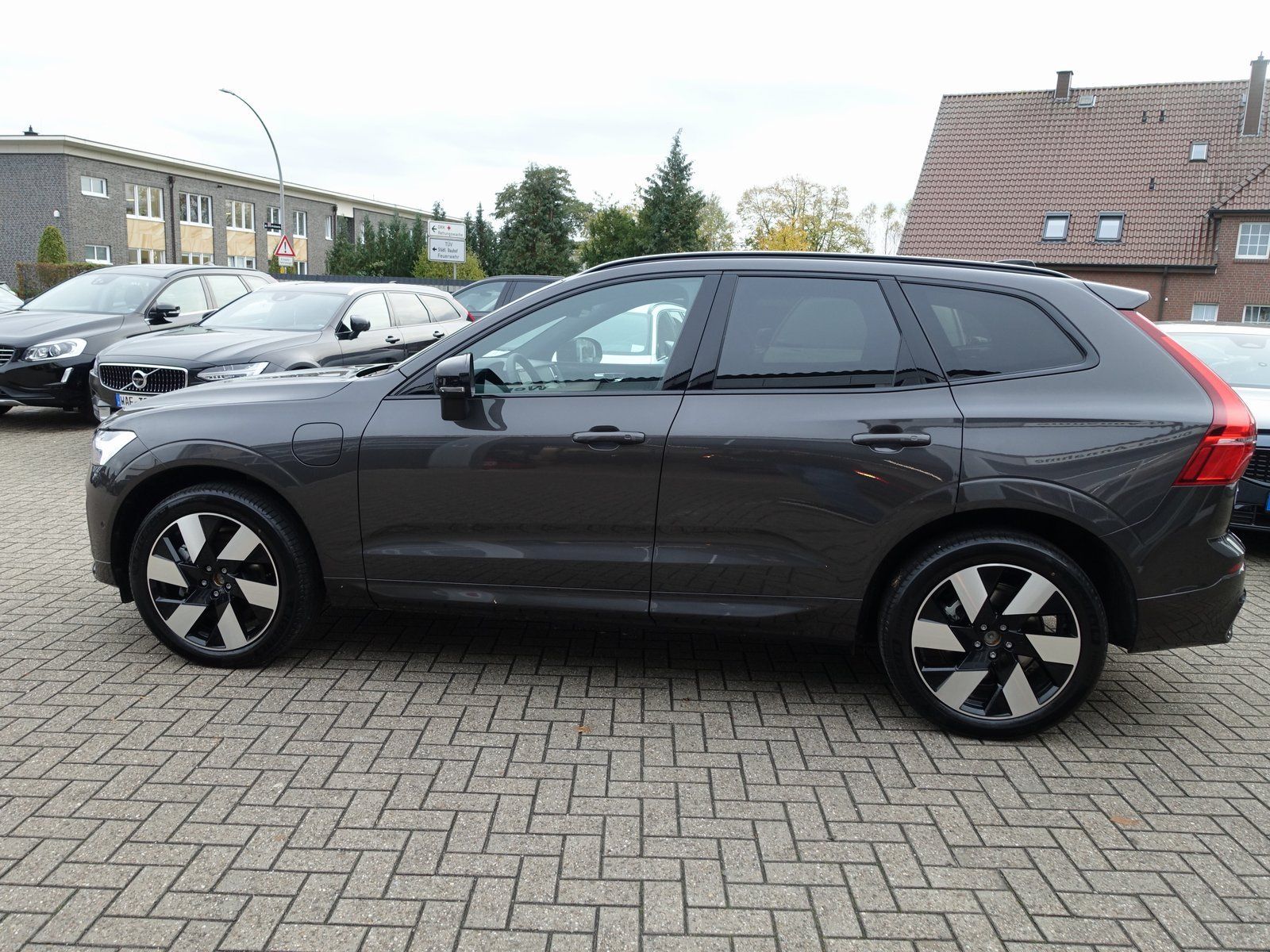 Volvo XC60 Plus, T6 AWD/Pano/AHK/360°/BLIS/H&K