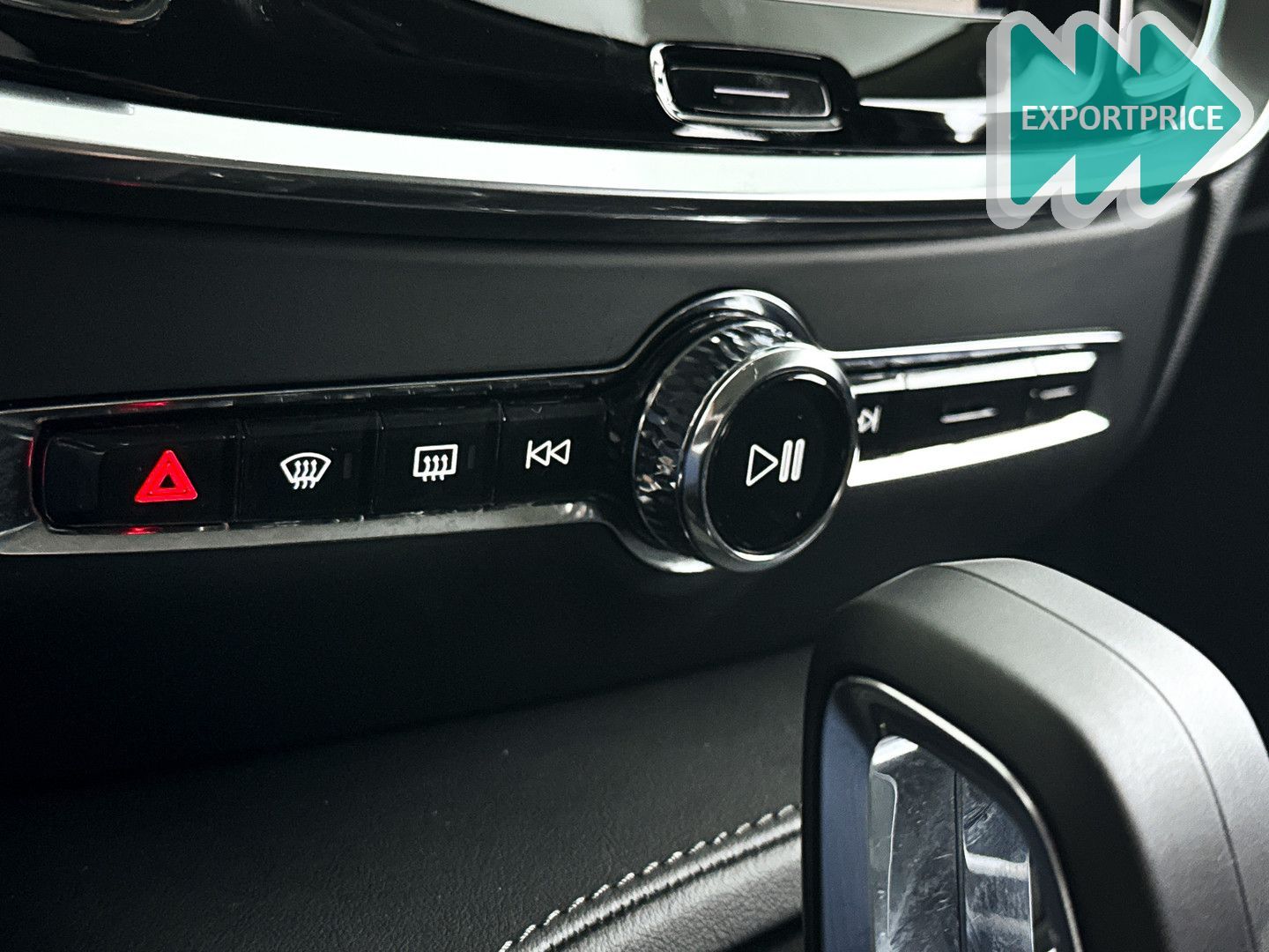 Volvo V60 T6 Plug-in hybrid AWD Essential Bright | Par