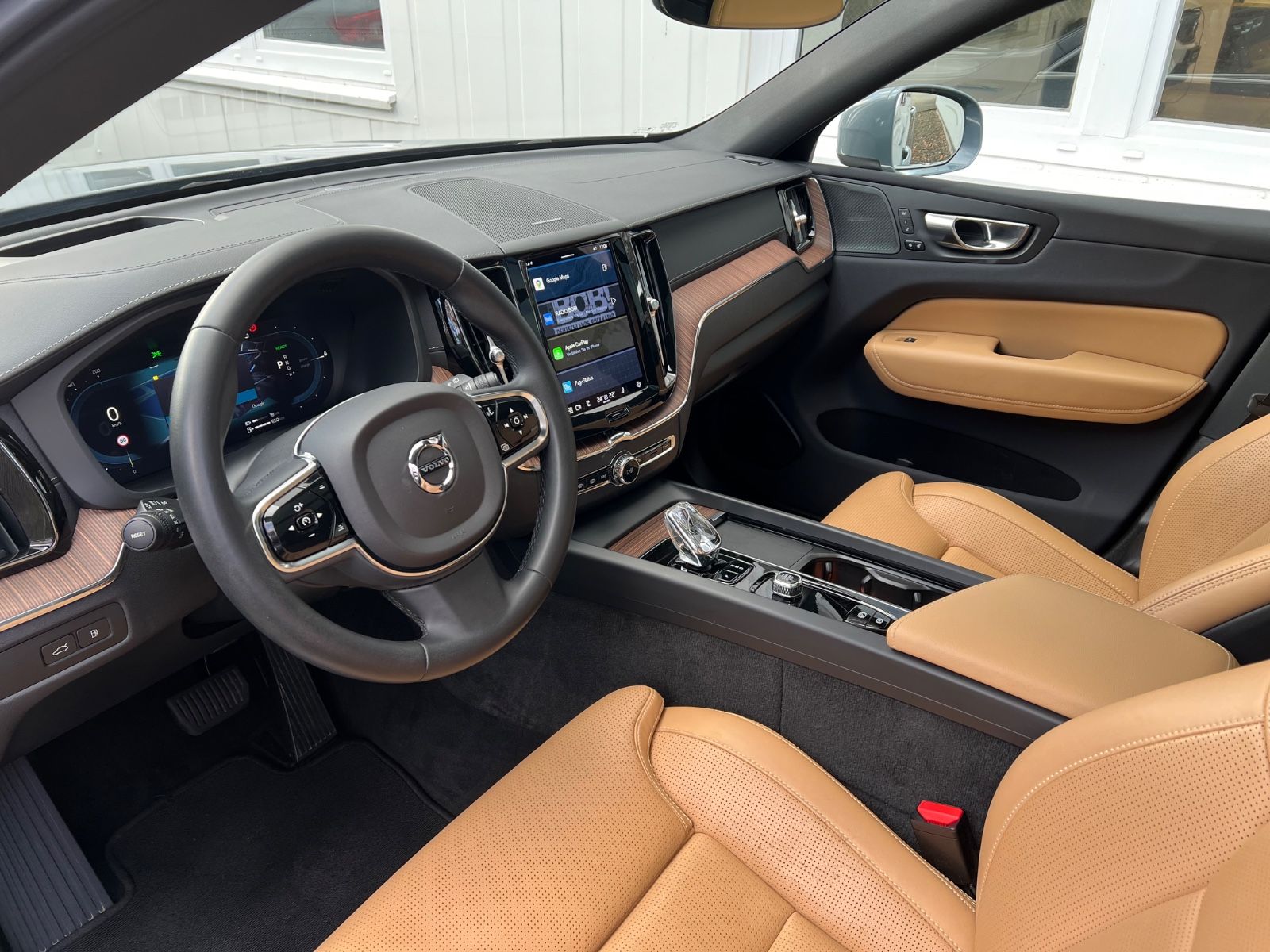 Volvo XC60 Recharge T8 AWD Ultimate Bright GARANTIE