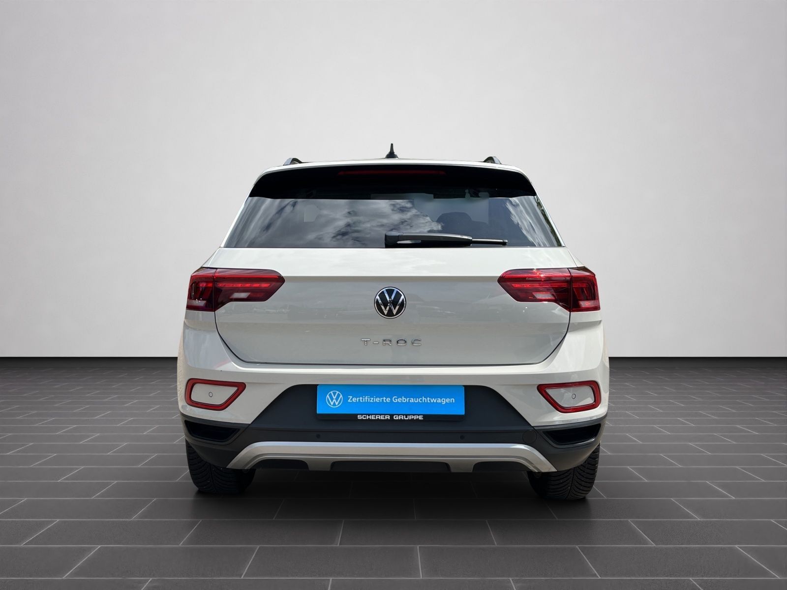 Volkswagen T-ROC Life 2.0 TDI - Samsaru's Car Outlet