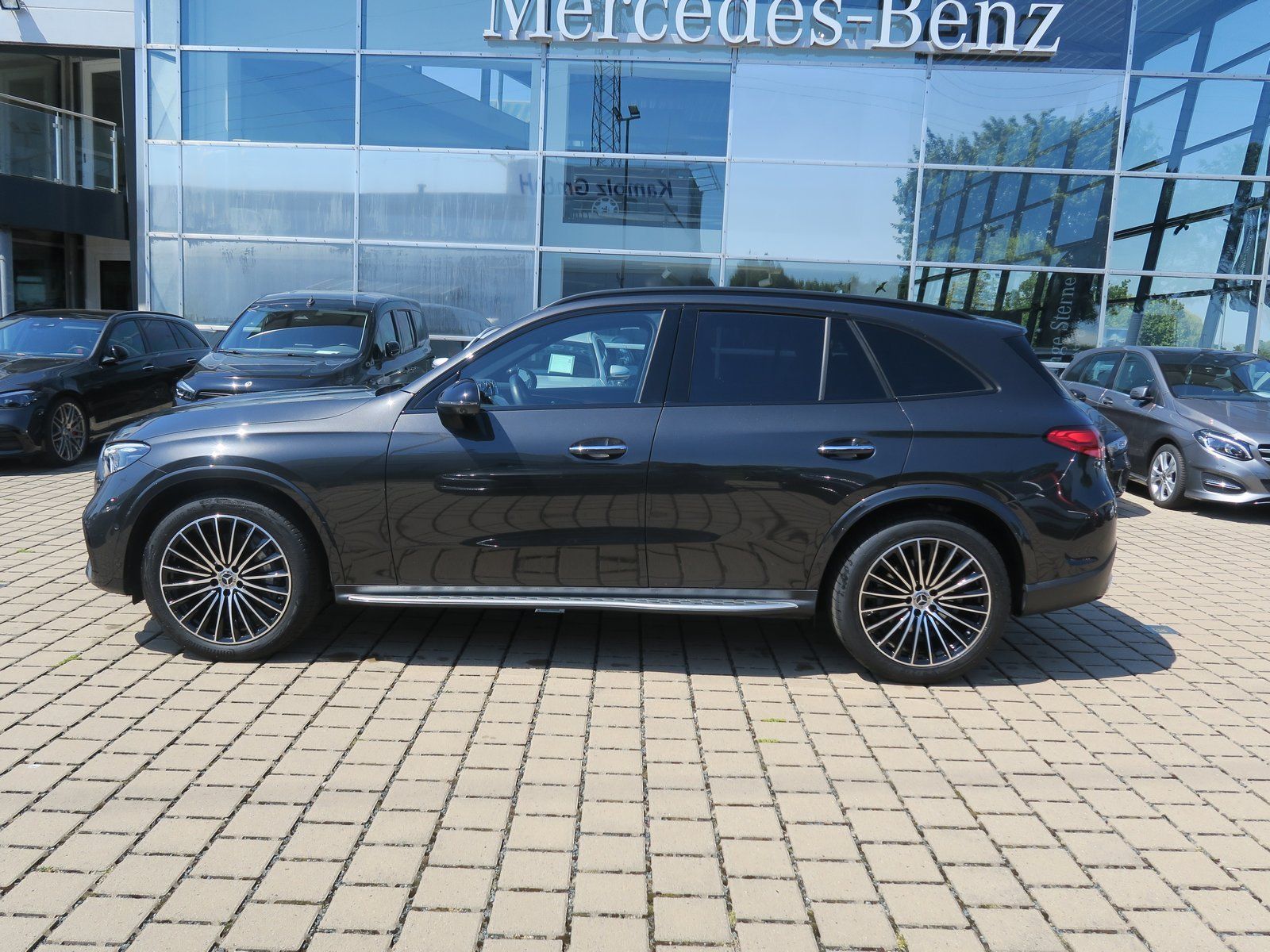 Mercedes-Benz GLC 300 d AMG Line Premium Plus AHK Night 20"