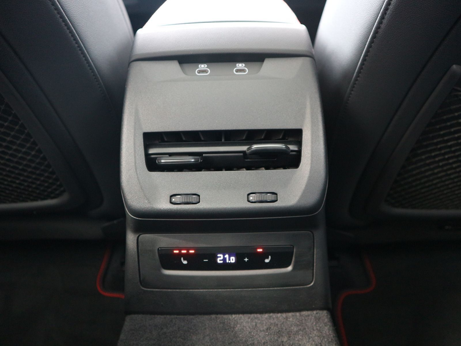Audi A5 Avant TFSI e-hybrid quattro S line MATRIX*AHK