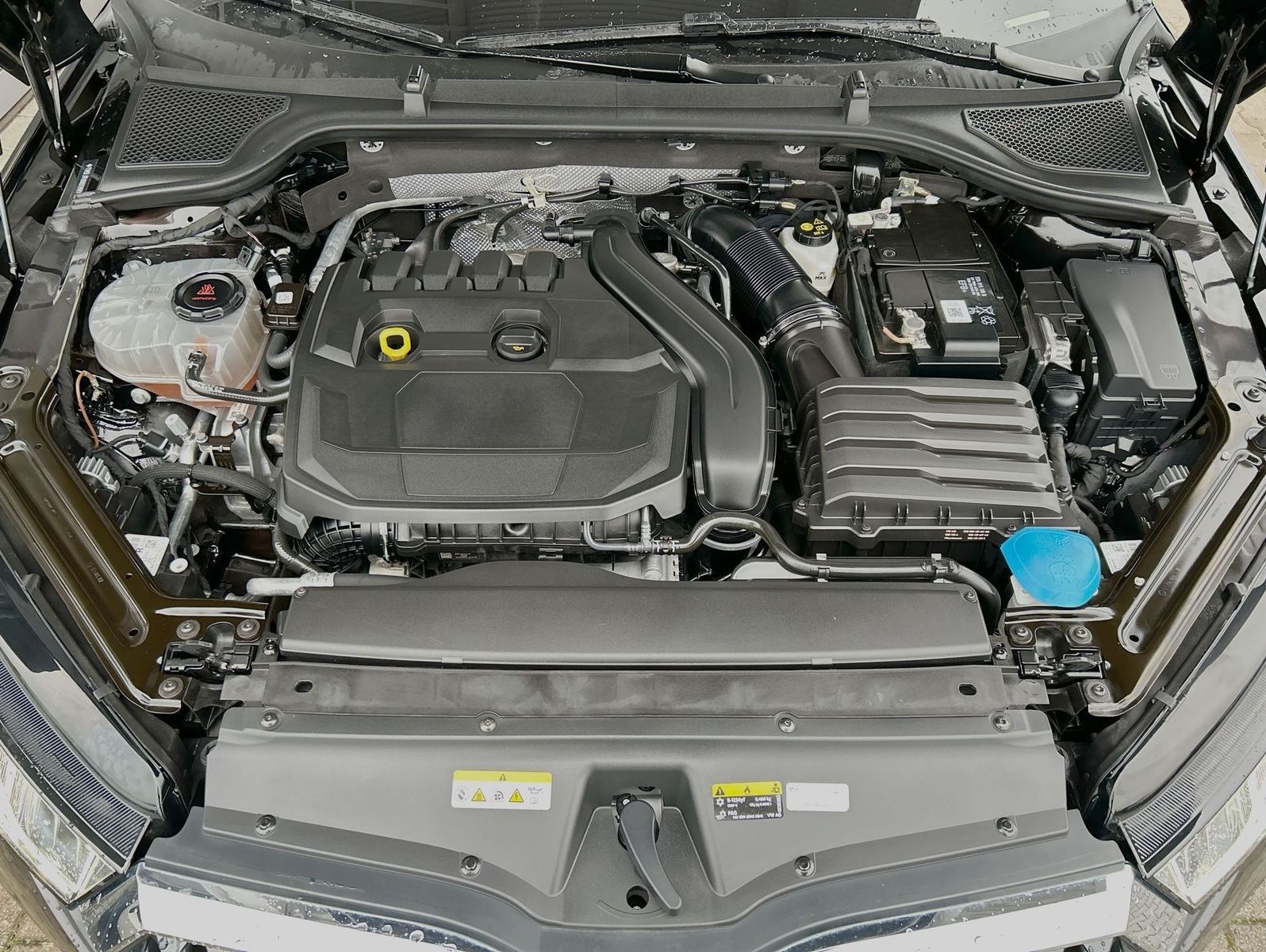 Skoda Octavia Combi 1.5 TSI - Samsaru's Car Outlet