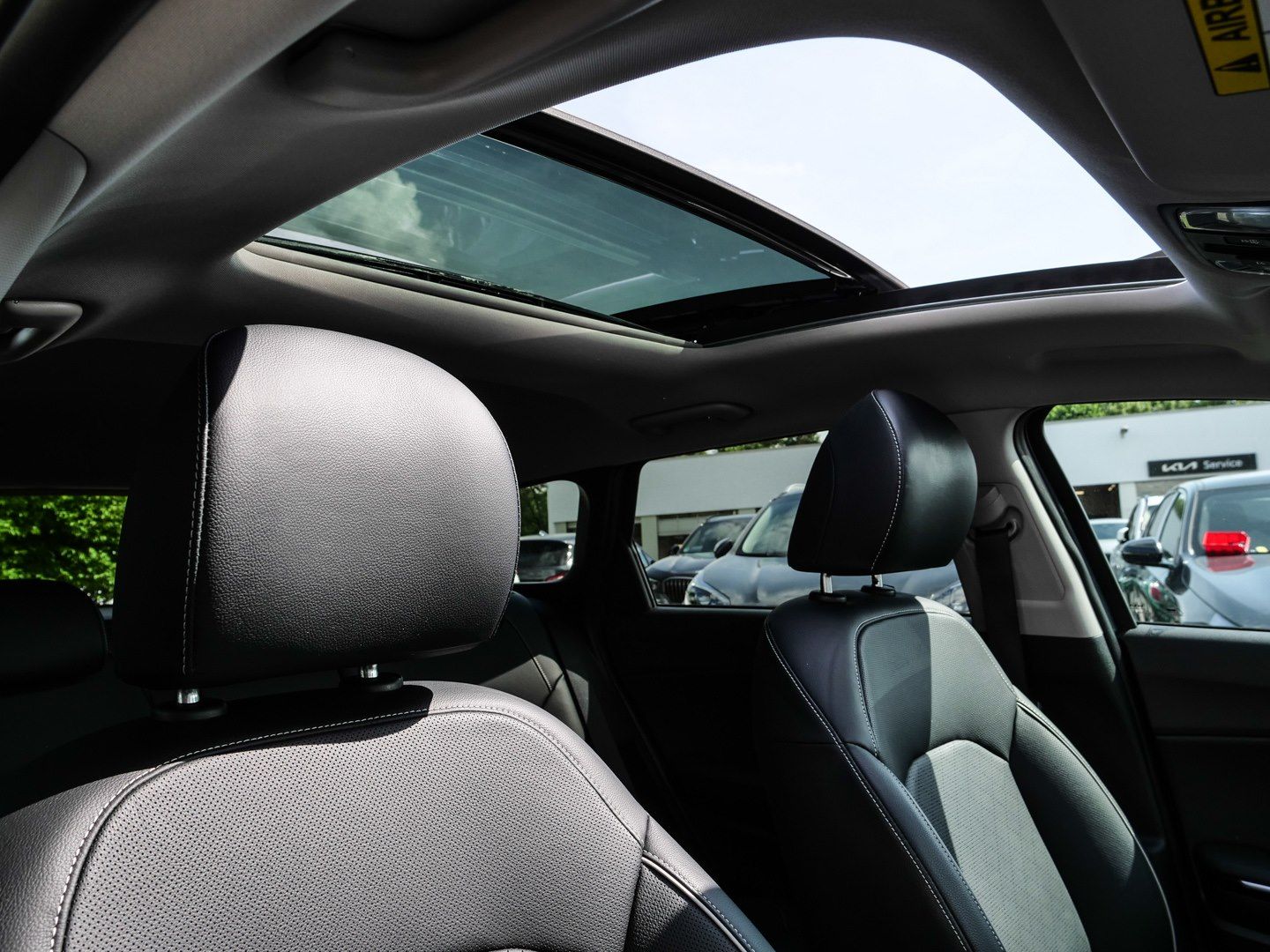 Kia Ceed SW Plug-in Hybrid Platinum - Samsaru's Car Outlet