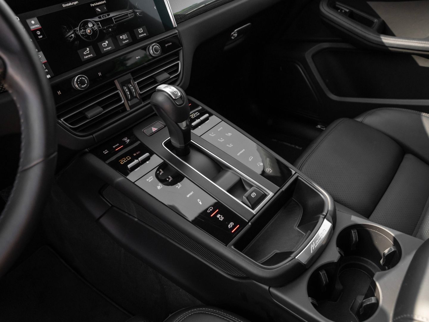 Porsche Macan GTS 21-Zoll AHK BOSE Pano Luft 18-Wege