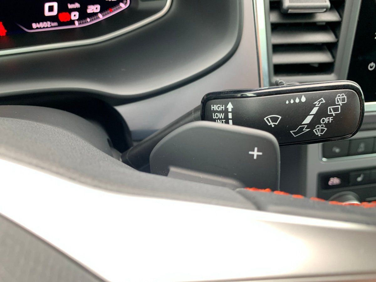 Seat Ateca FR 2.0 TSI DSG 4Drive AHK+NAVI+KAMERA+SHZ+