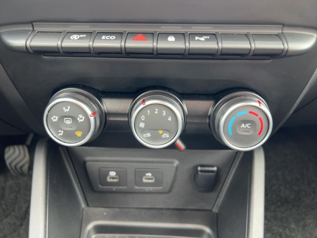Dacia Duster II 1.0 TCe 100 LPG Comfort 2WD - Samsaru's Car Outlet