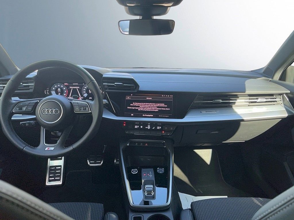 Audi A3 Sportback 35 TFSI advanced - Samsaru's Car Outlet