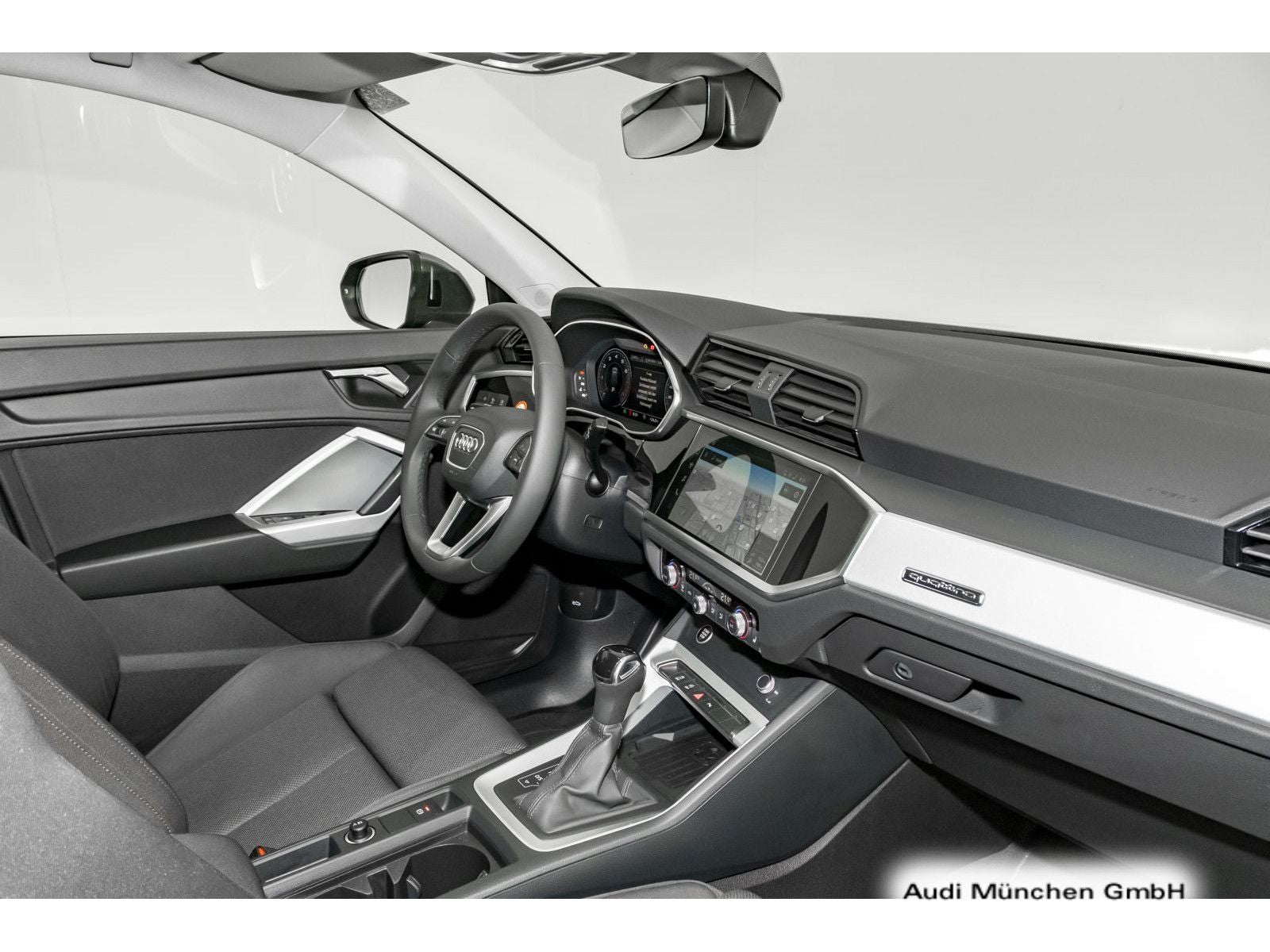 Audi Q3 45 TFSI qu. S tronic S line - Samsaru's Car Outlet