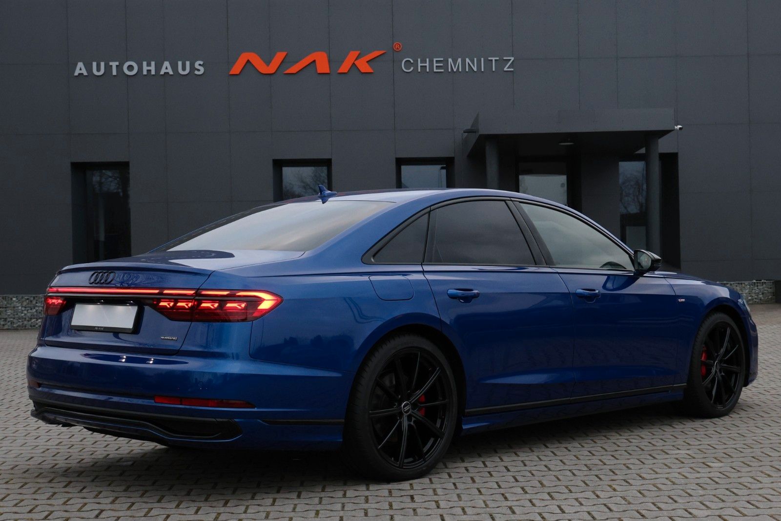 Audi A8 50 TDI quattro S line - Samsaru's Car Outlet