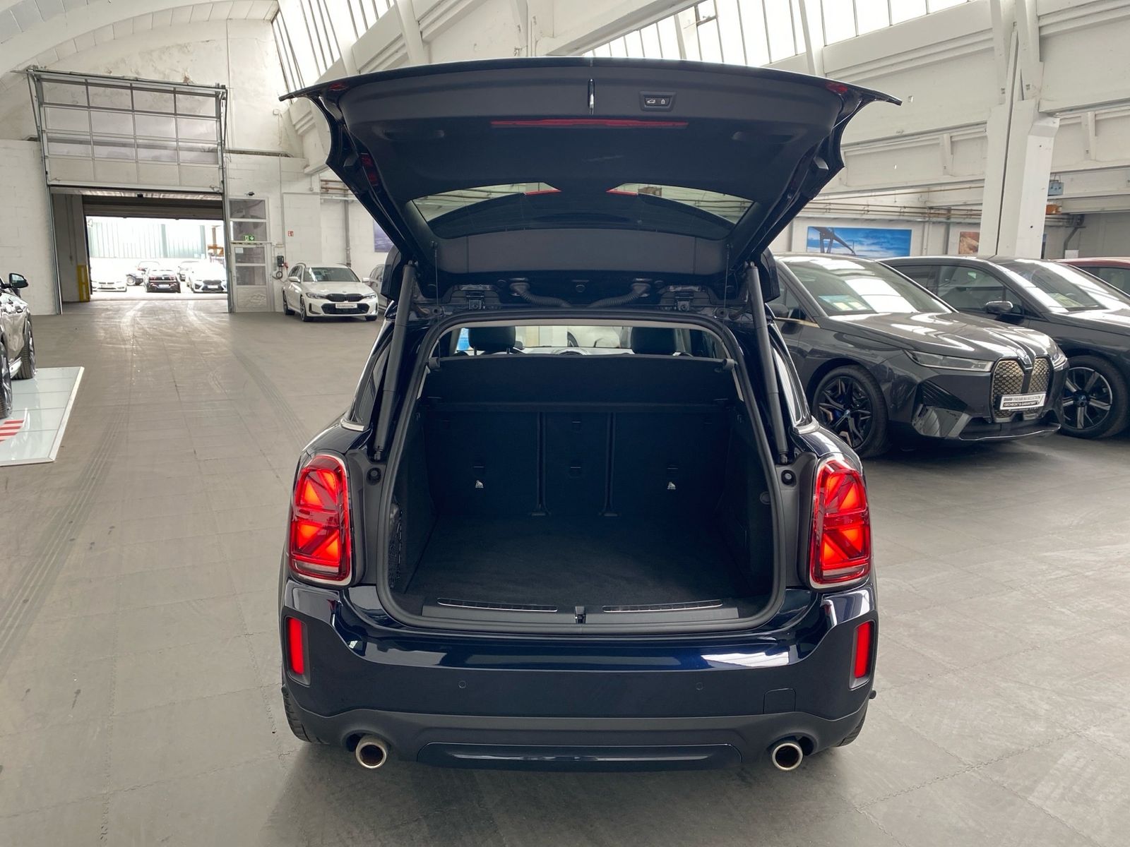 MINI Cooper S Countryman Aut. - Samsaru's Car Outlet