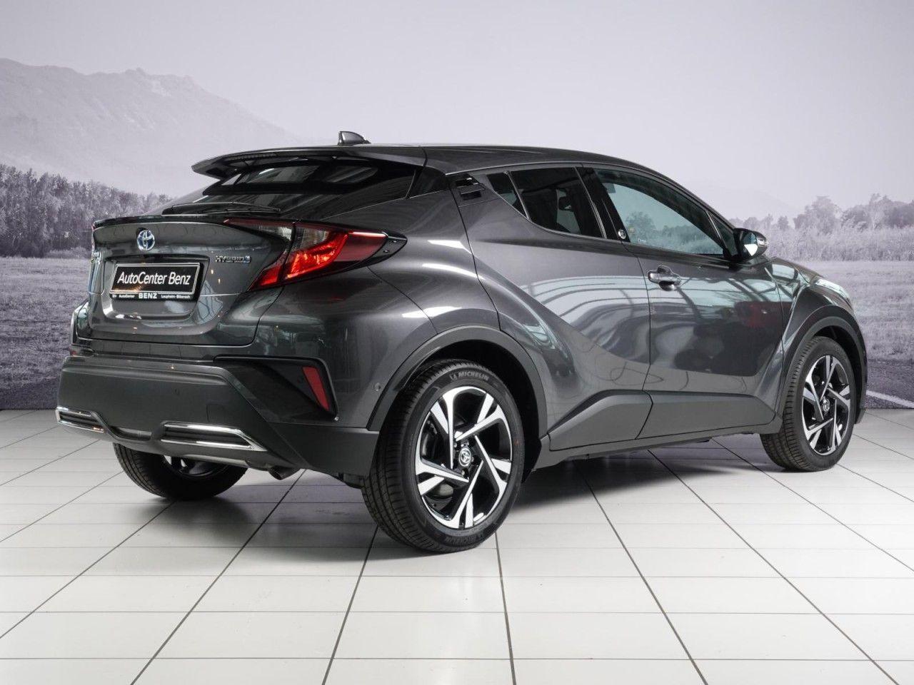 Toyota C-HR 2.0 VVTI HYBRID TEAM D NAVI*PDC*KAMERA