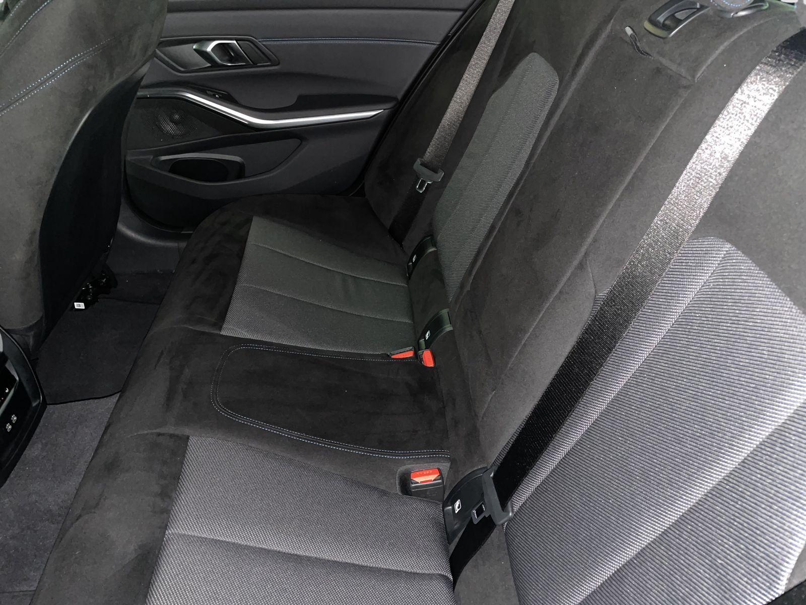 BMW 320i Touring M Sport LiveCockpitProf Kamera LED