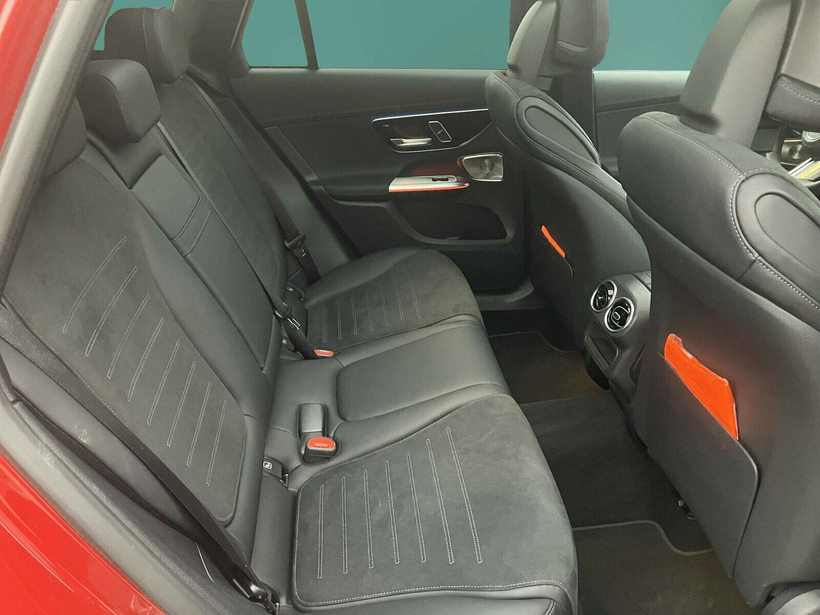 Mercedes-Benz GLC 220 d 4M AMG+NIGHT+AHK+DISTRO+PANO+BURME+HUD