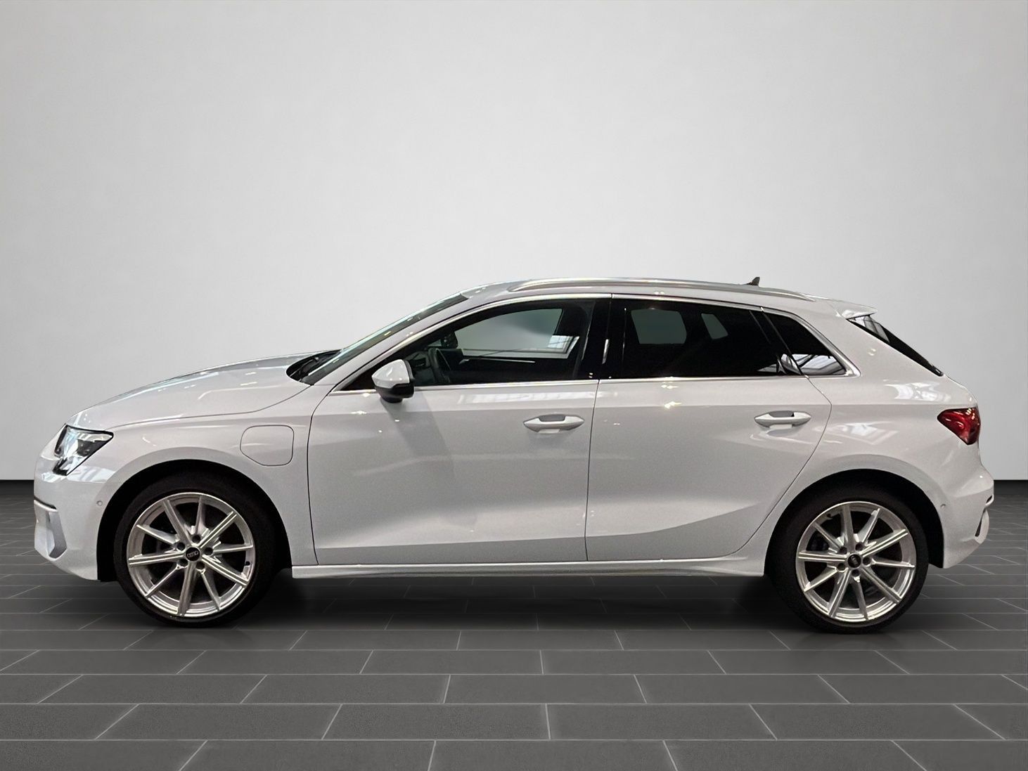 Audi A3 Sportback advanced 40 TFSI e 150(204) kW(PS)