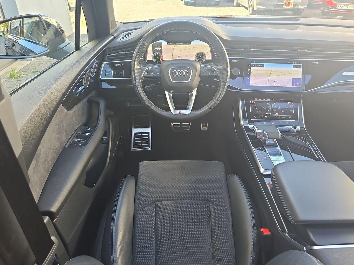 Audi Q7 50 TDI S line STNDHZ 7SITZ PANO AHK B&O LASER