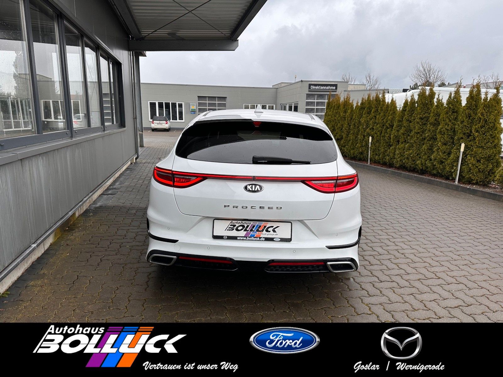Kia ProCeed GT-Line - Samsaru's Car Outlet