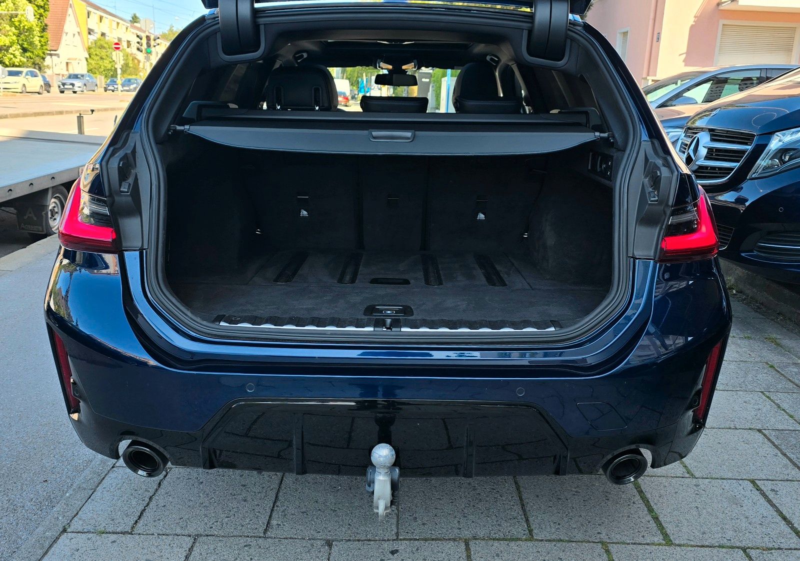 BMW 320d xDrive M Sport - Samsaru's Car Outlet
