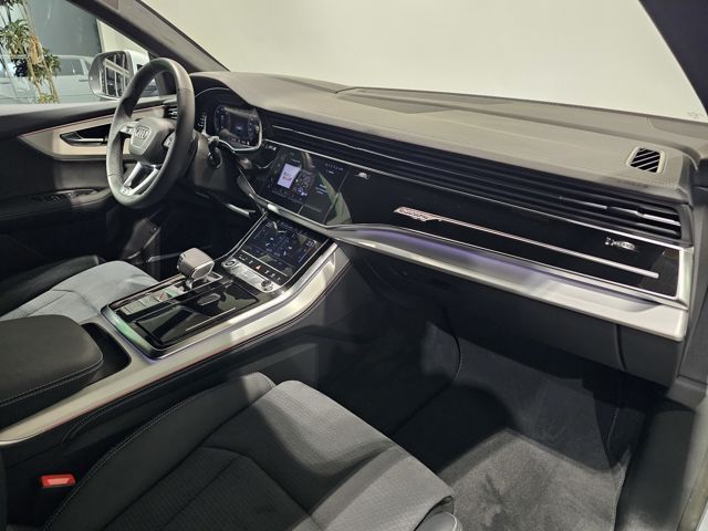 Audi Q8 50 TDI S Line Black Pano Nachts HDMatrix VOLL