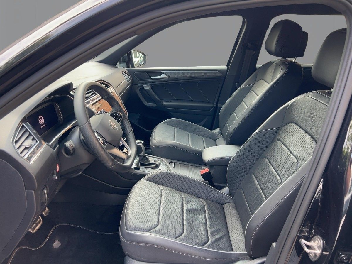 Volkswagen Tiguan Allspace 2.0 TSI DSG R-Line 4M Leder LED