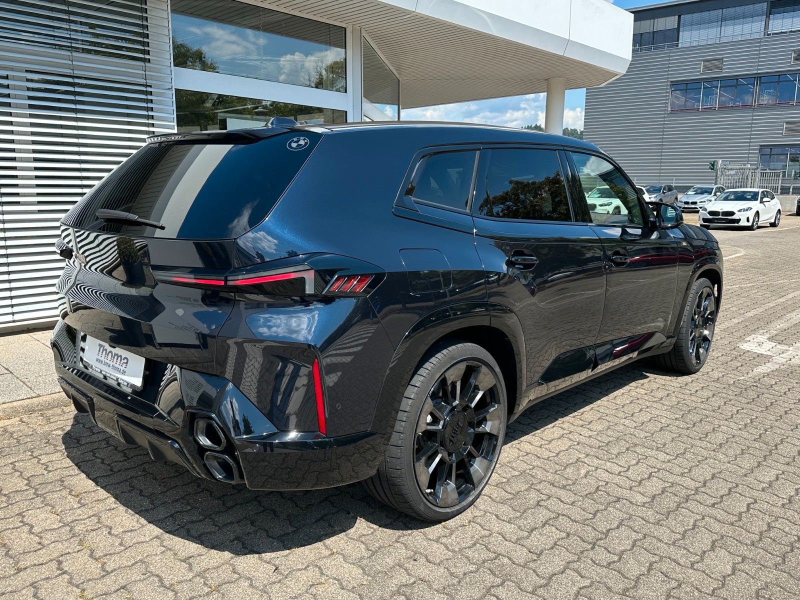 BMW XM 4.4 +Bowers/Wilkens +AHK +Multifunkt.sitze
