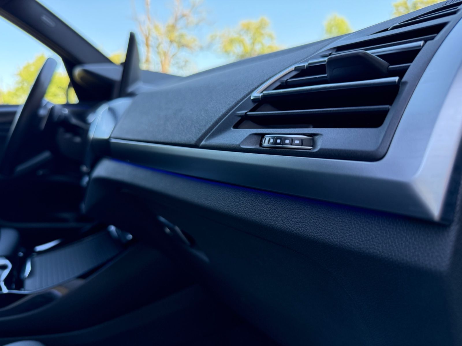 BMW X3 xDrive 30 d M Sport Pano Laser HeadUp AHK 21"