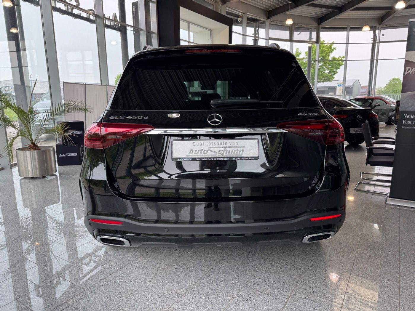 Mercedes-Benz GLE 450 d 4Matic AMG+PANO+AIRMATIC+AHK+NIGHT