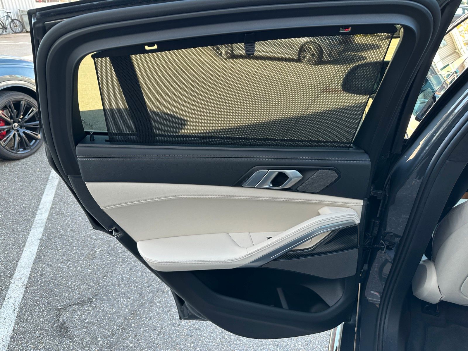BMW X6 M60i xDrive ACC|HUD|PANO|HARMAN|AHK|