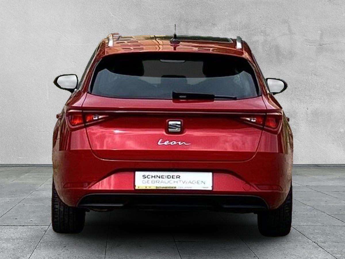 Seat Leon SPORTSTOURER XCELLENCE 1.5 eTSI DSG PANO