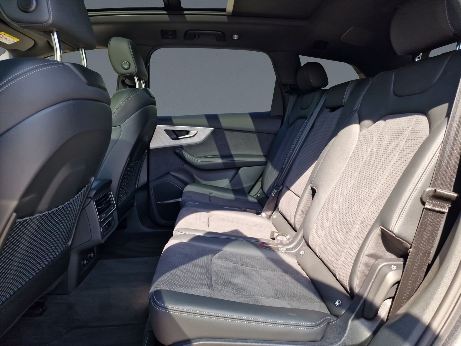 Audi Q7 55 TFSI e qu 2x S line MATRIX Pano Allradlenk