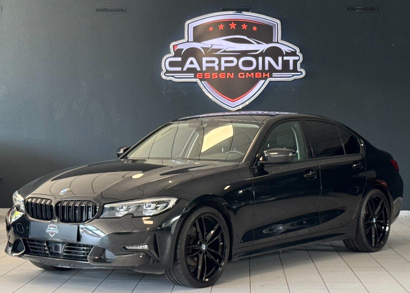 BMW 320i M Sport - Samsaru's Car Outlet