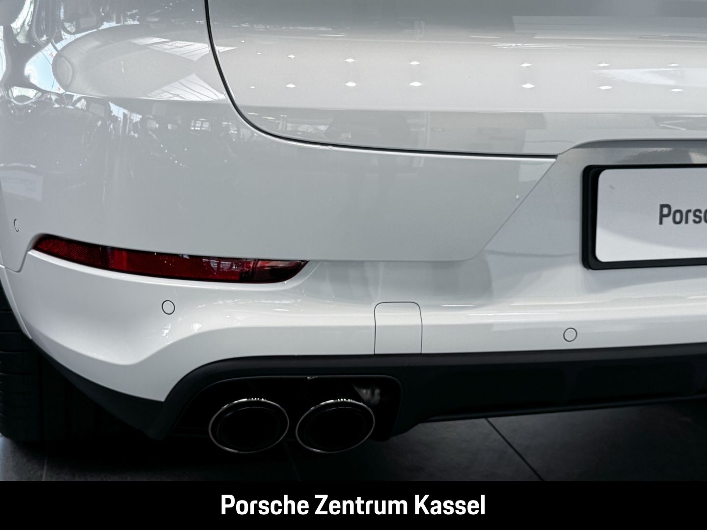 Porsche Cayenne E-Hybrid Coupe Matrix LED