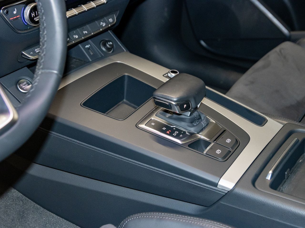 Audi Q5 55 TFSI e quattro S line Panorama AHK Keyless