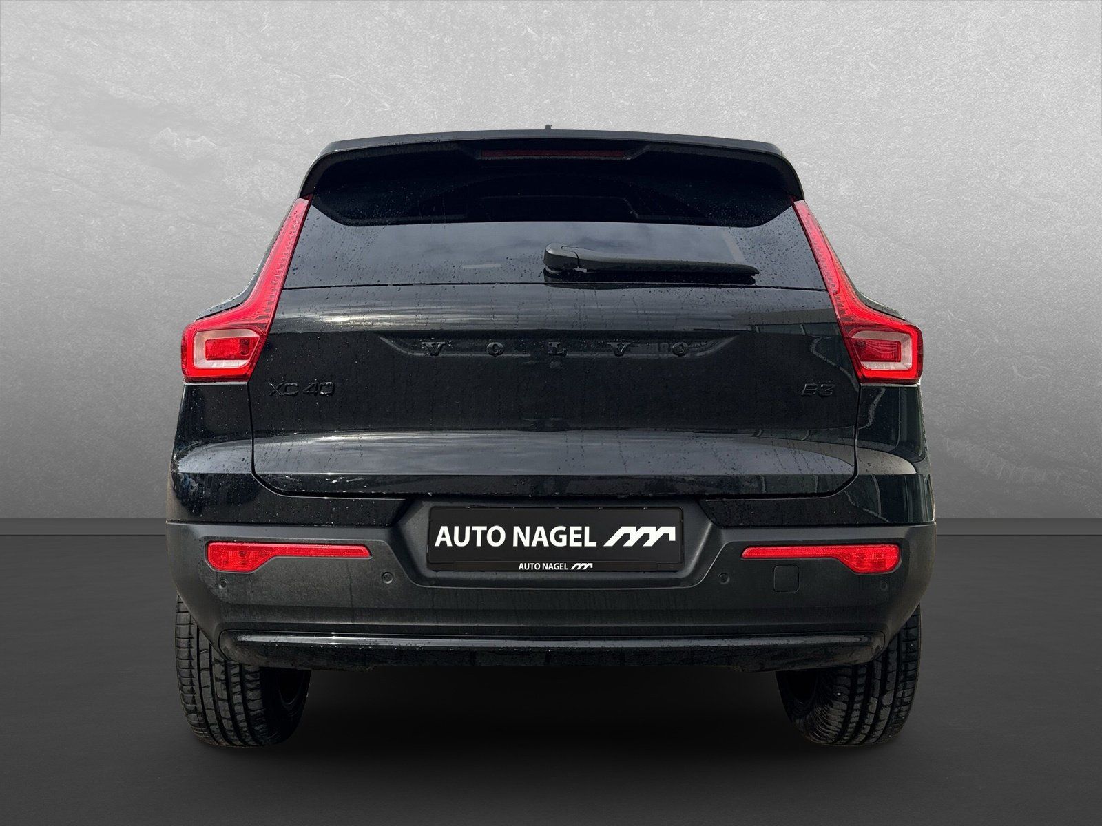 Volvo XC40 B3 Plus Black Edition *AHK+360°+FHZ°