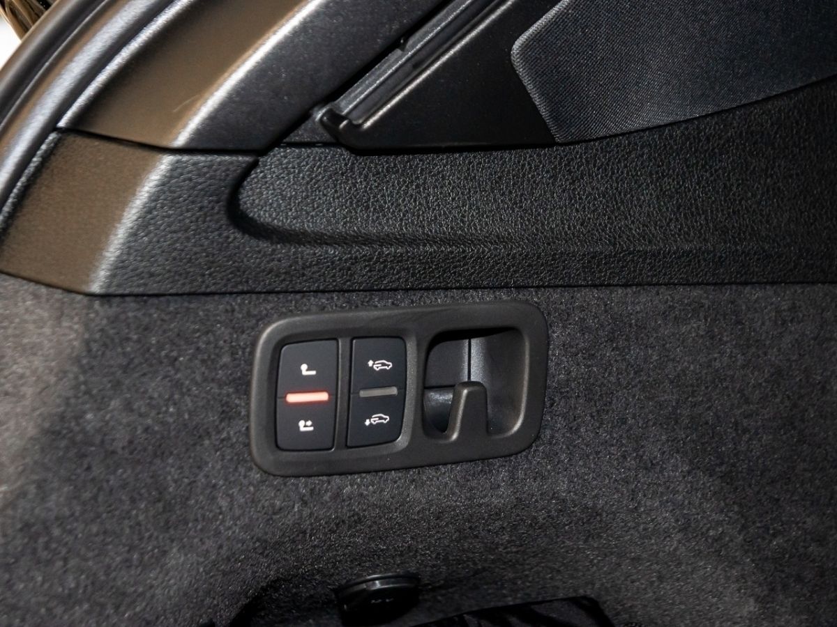 Audi Q7 SUV TFSI e S line 55 TFSI e quattro tiptronic