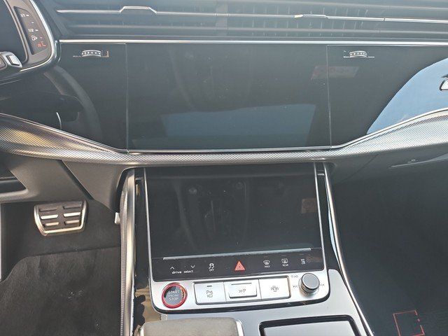 Audi RS Q8 4.0 TFSI quattro *AHK*STHZG*PANO*B&O*HuD*