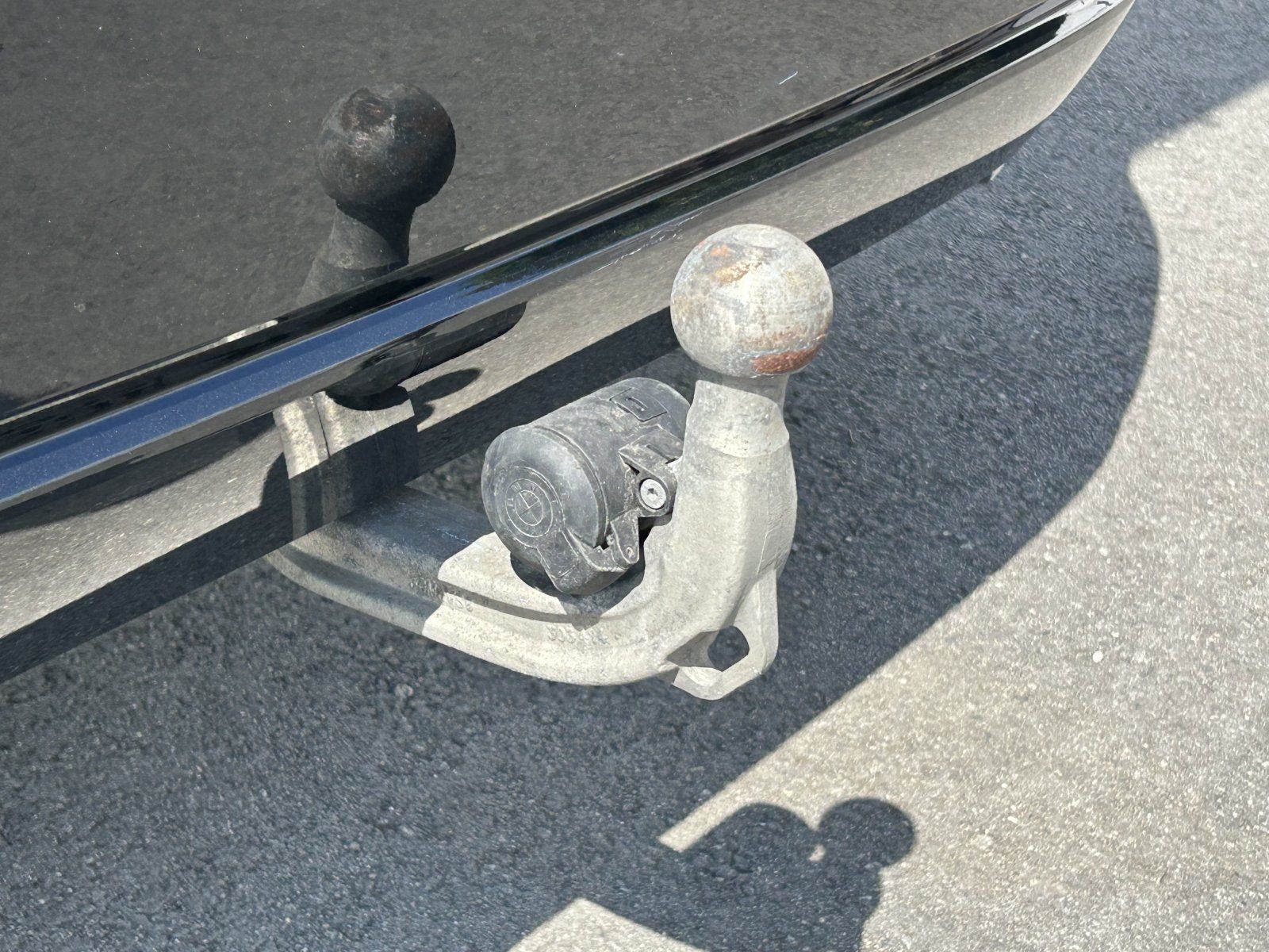 BMW 320 d xDrive - Samsaru's Car Outlet