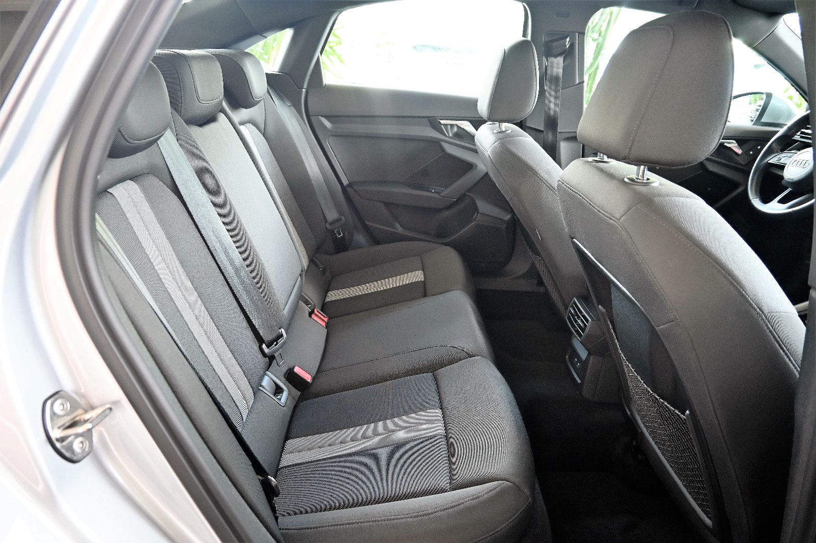 Audi A3 Limousine 35 TDI advanced Navi Virtual PDC 17