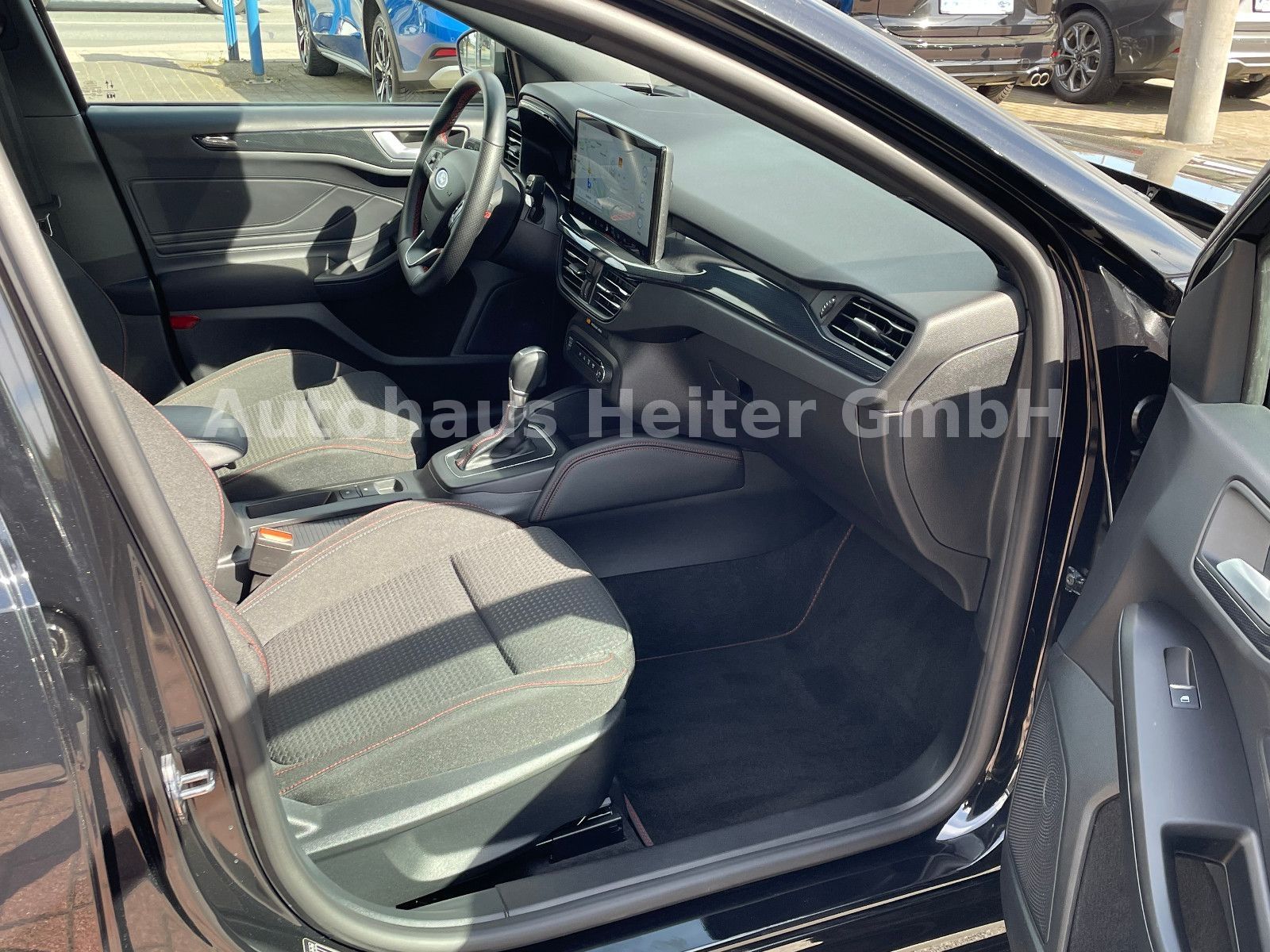 Ford Focus Automatik ST-Line X /155PS+Head-Up+ACC+AHK