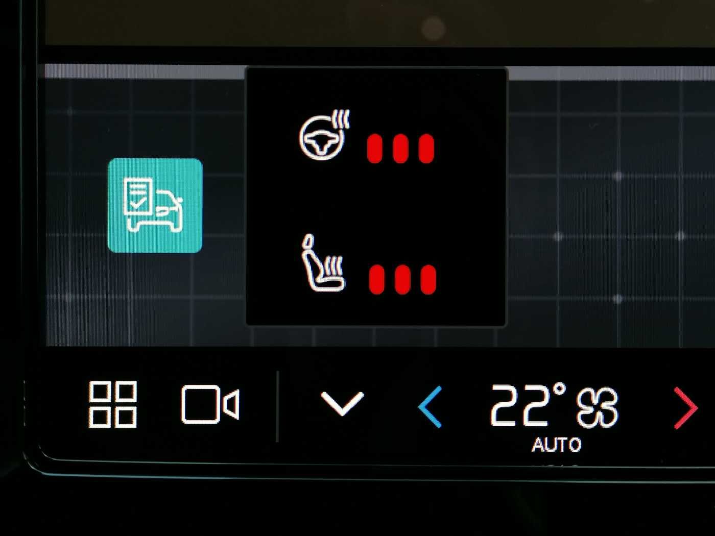 Volvo XC40 B3 2WD Core, AHK uvm.