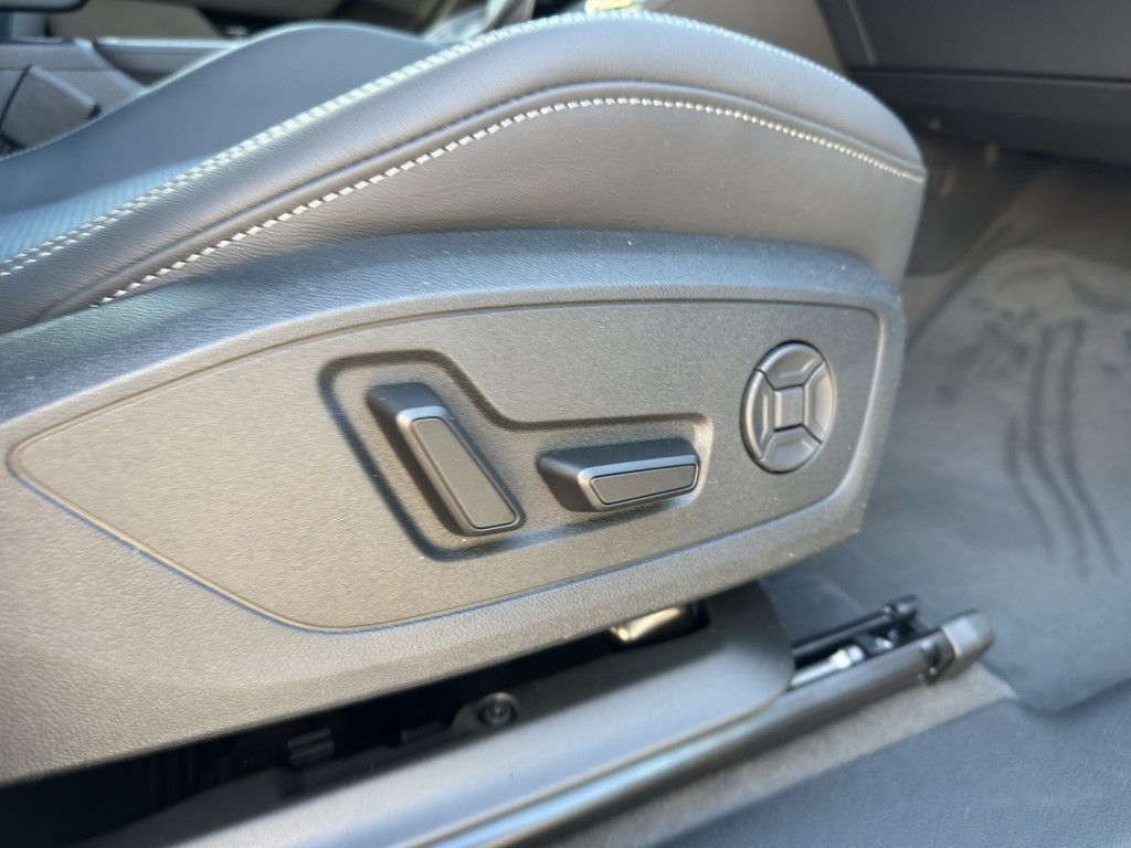 Audi Q3 35 1.5 TFSI S-tronic S line ACC MATRIX-LED