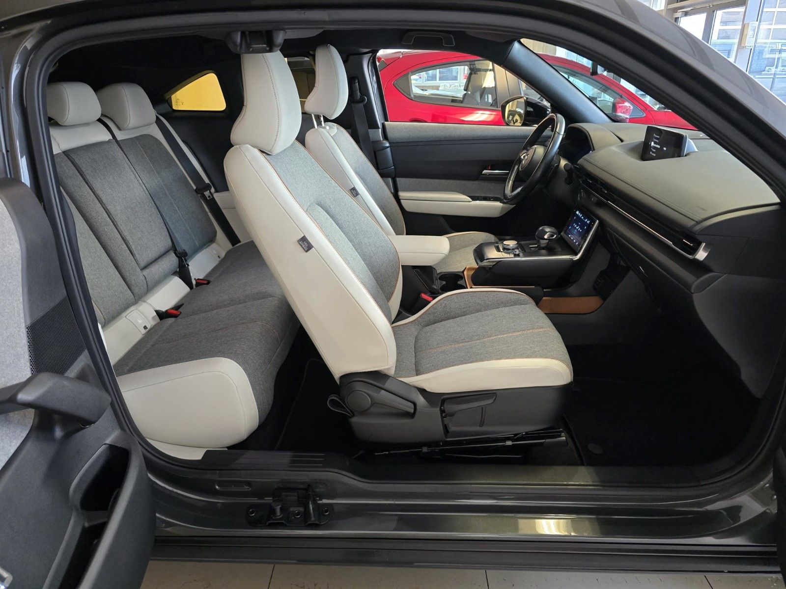 Mazda MX-30 e-Skyactiv EV Makoto *MC-P.*PRE-P*