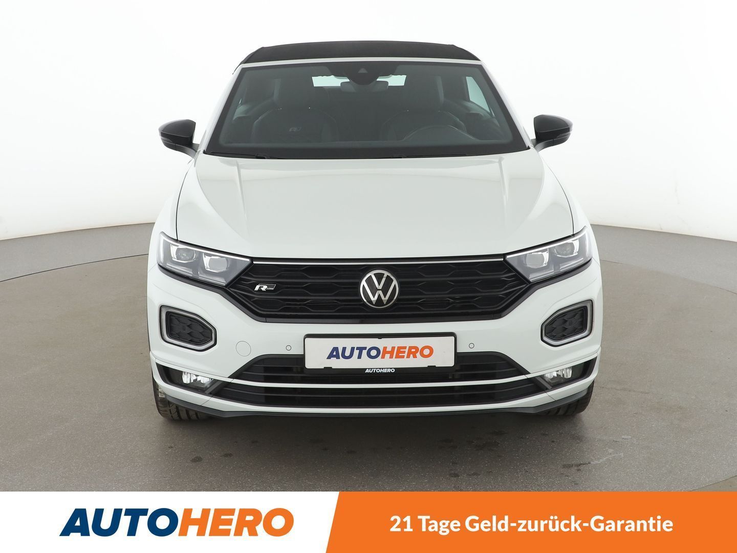 Volkswagen T-Roc 1.5 TSI ACT R-Line - Samsaru's Car Outlet