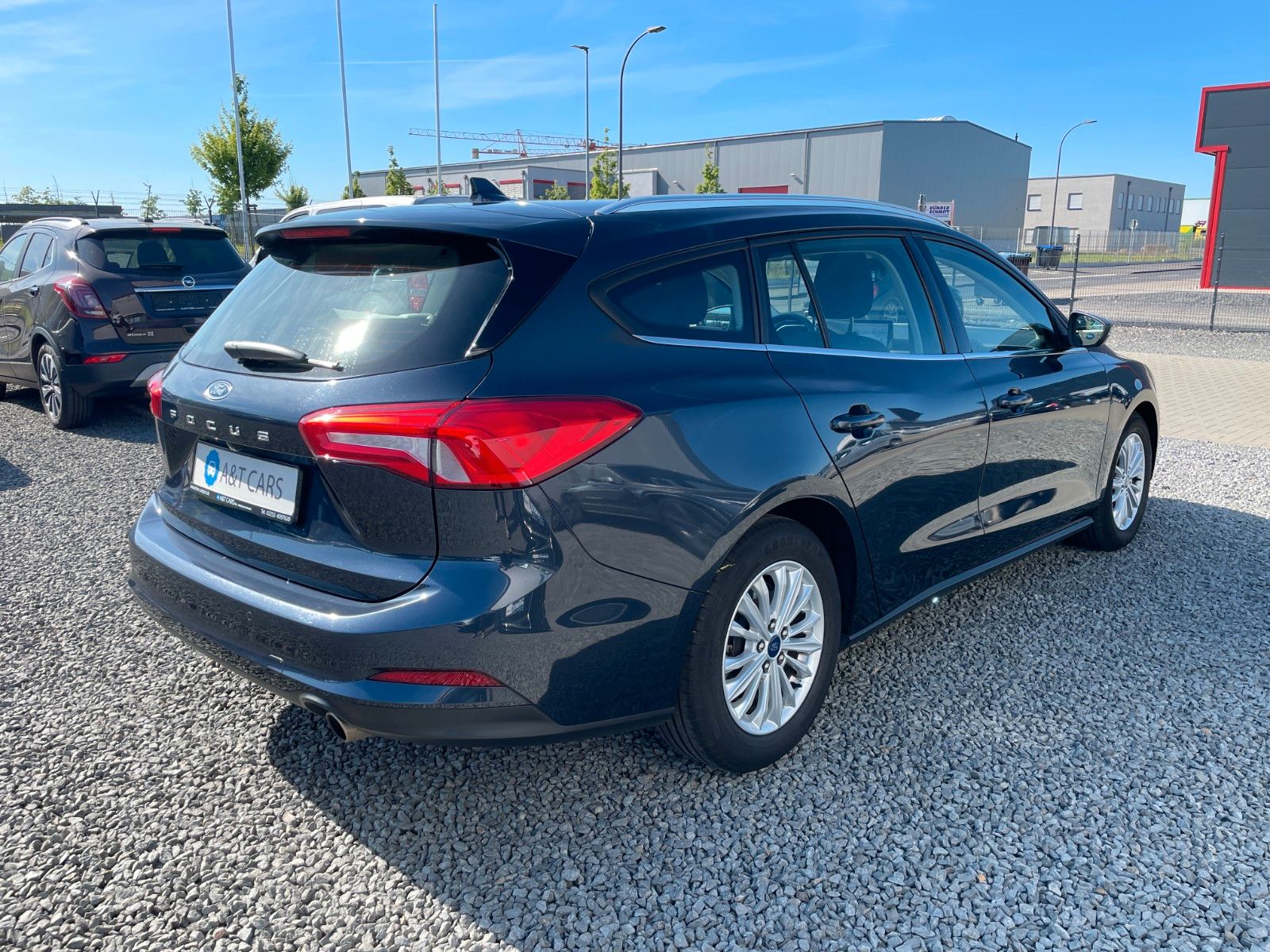 Ford Turnier Titanium - Samsaru's Car Outlet