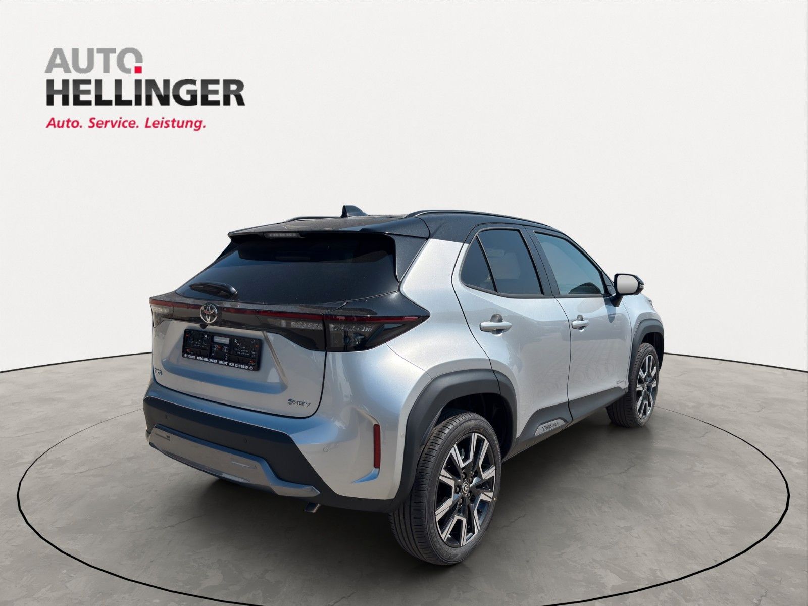 Toyota Yaris Cross Hybrid FWD Style Plus