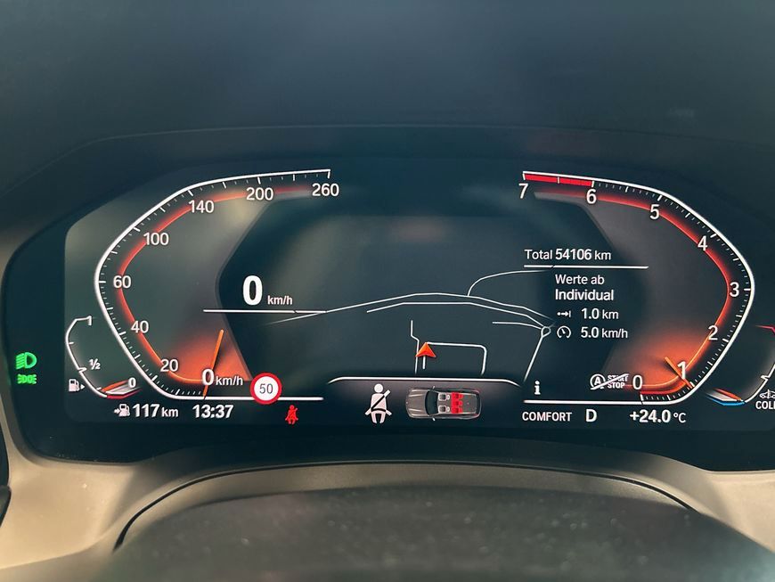 BMW 330i Touring xDrive Sport Line - Samsaru's Car Outlet