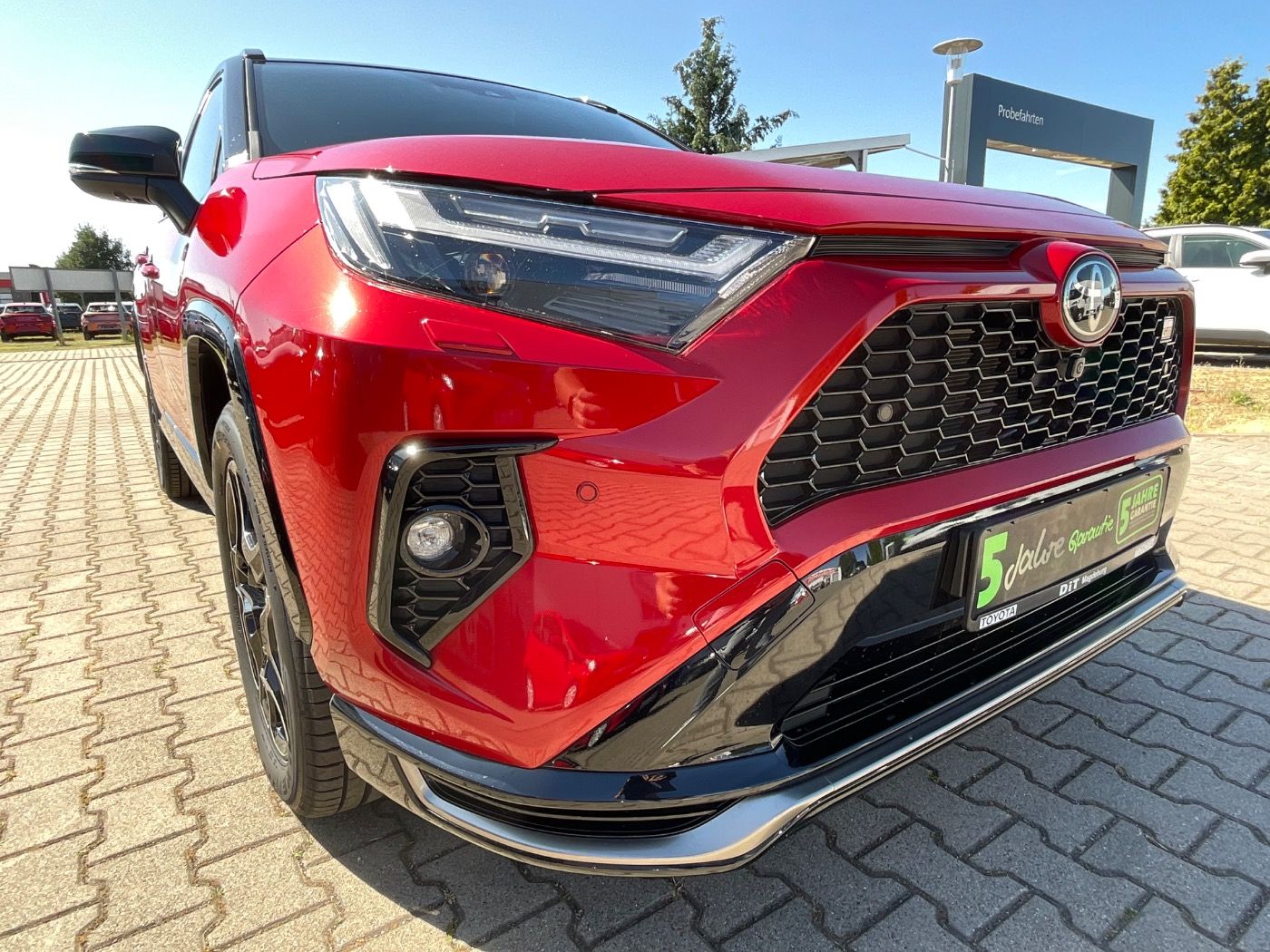 Toyota RAV4 2.5 PluginHybrid GR Sport - Samsaru's Car Outlet
