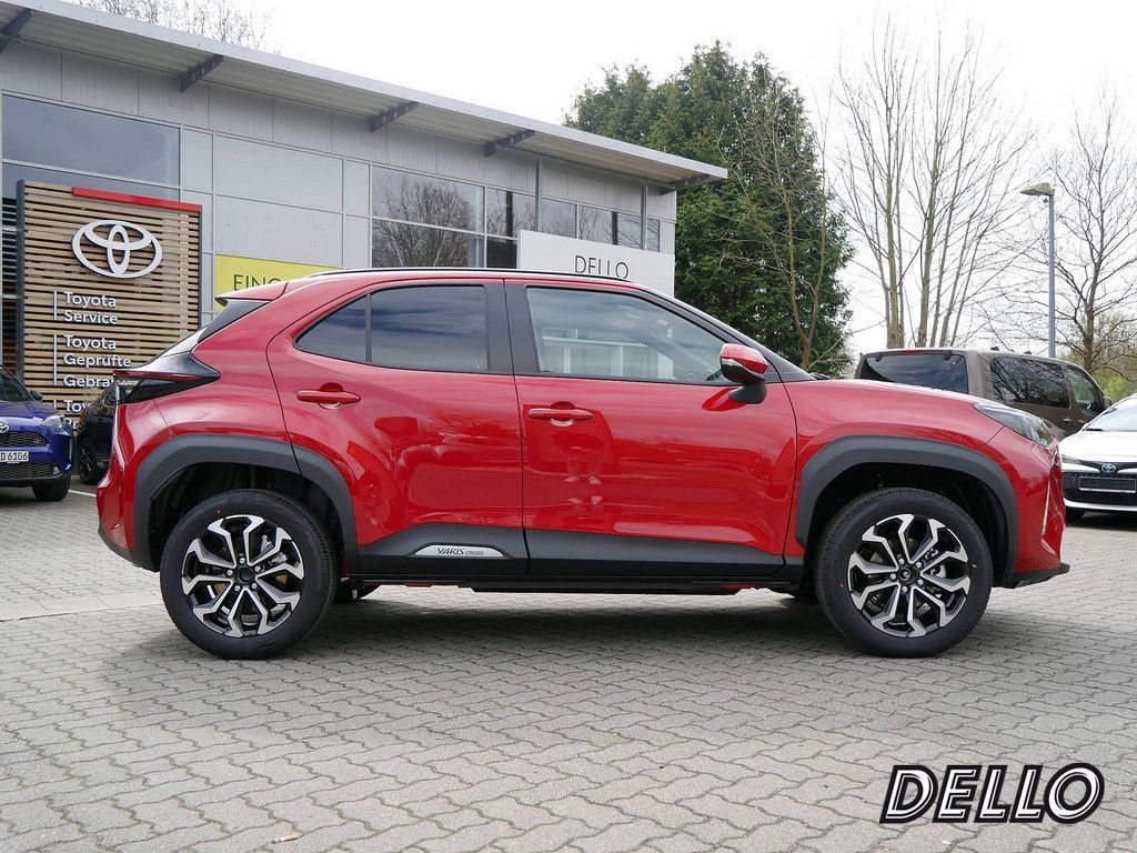 Toyota Yaris Cross FWD Hybrid Teamplayer AHK Navi LED A
