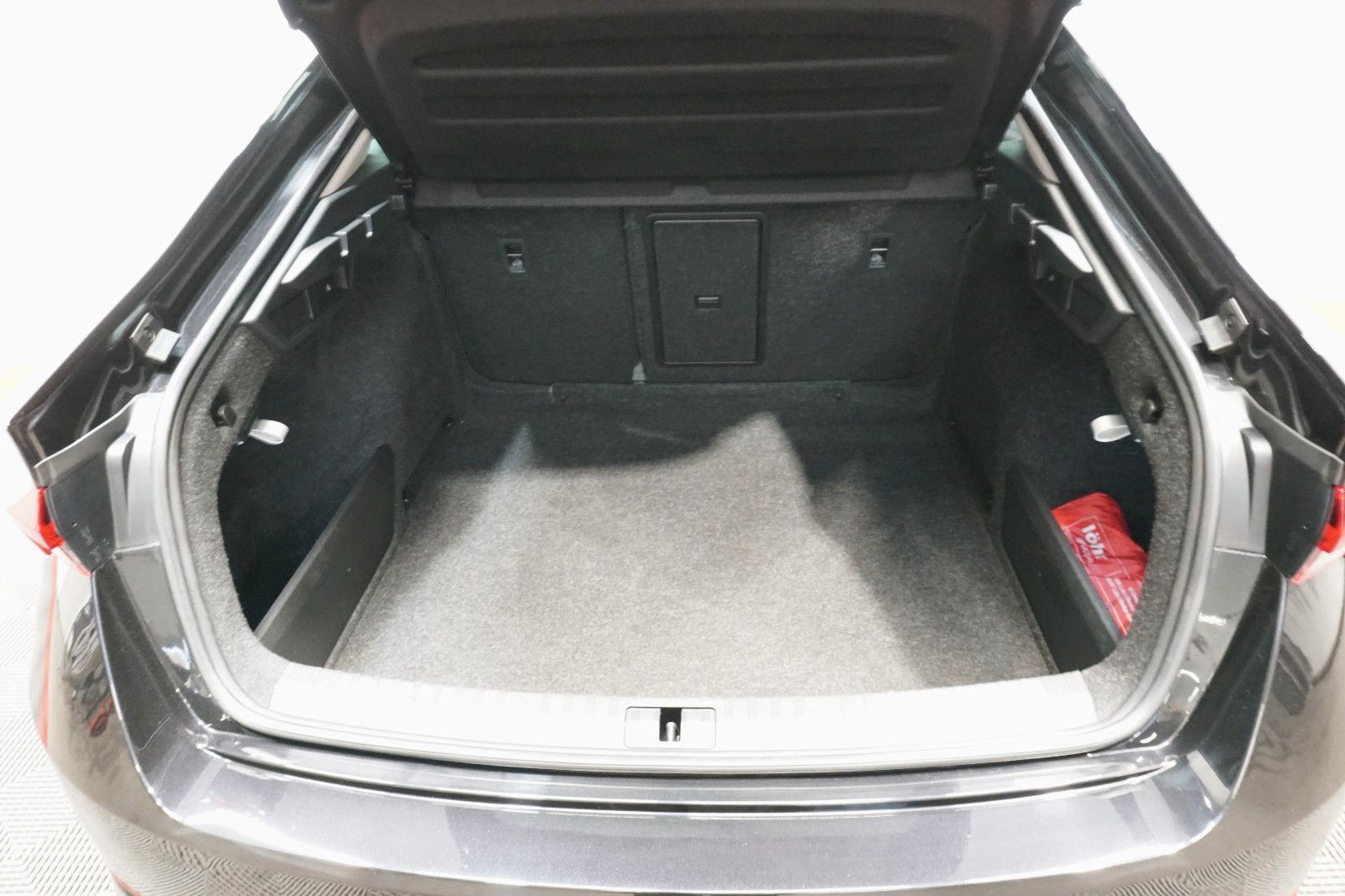 Skoda Octavia Lim. Style 2.0 TDI *Matrix*NAVI*HUD*