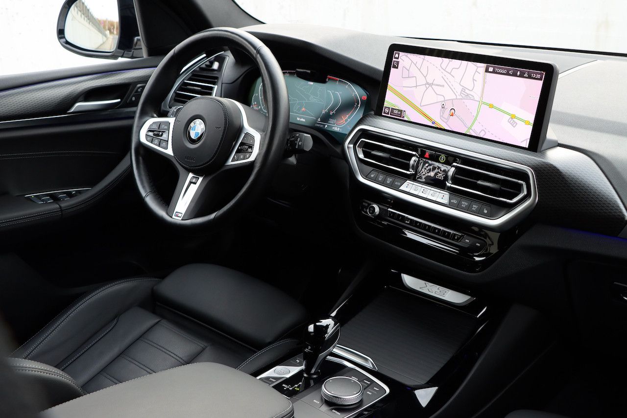 BMW X3 xDr 30d/M-SPORT/21Z/AHK/StHz/INDIVIDUAL/ACC/